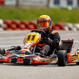 Tizian Houf holt X30 Junior-Sieg